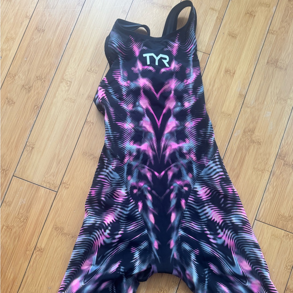 TYR Venzo Pink and Black Techsuit